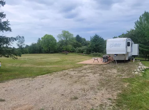283 Bye, Gladwin, MI 48624 photo 3