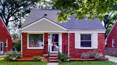 1306 N Silvery, Dearborn, MI 48128
