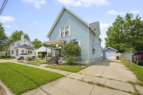 511 Elm, Adrian, MI 49221 photo 3