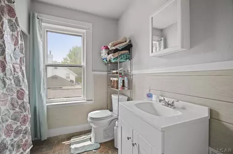 511 Elm, Adrian, MI 49221 photo 23