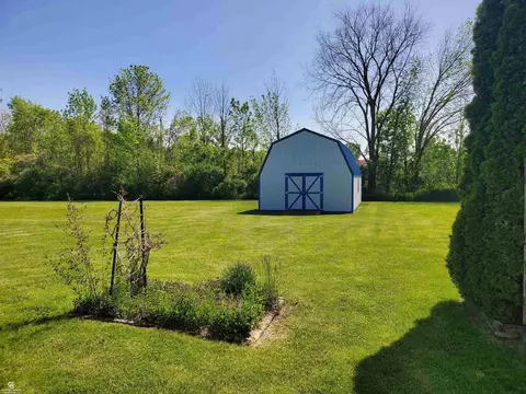 9268 Hill, Goodells, MI 48027 photo 8