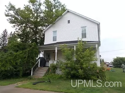 500 Lake, Florence, WI 54121