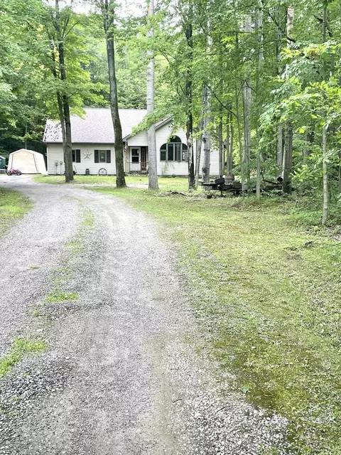 6682 Dove, Smiths Creek, MI 48074