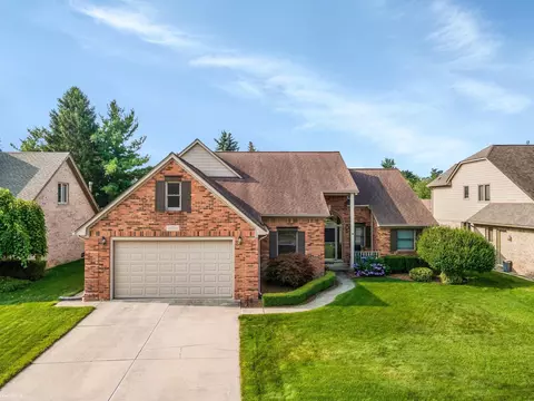 16820 Renee, Macomb, MI 48042