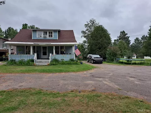 1260 Co Rd 496, Ishpeming, MI 49866