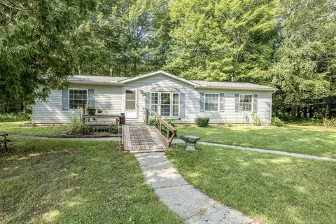 2440 Phipps, Applegate, MI 48401 photo 2