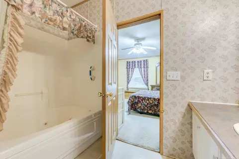 2440 Phipps, Applegate, MI 48401 photo 23