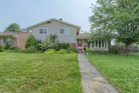 33004 Lynx, Westland, MI 48185