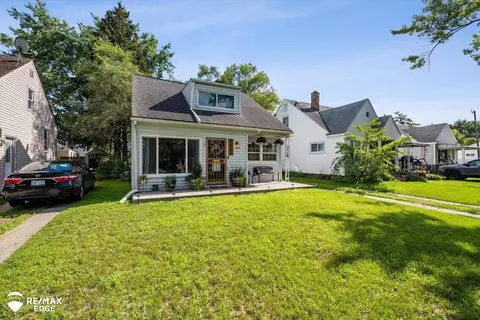 8601 Troy, Oak Park, MI 48237