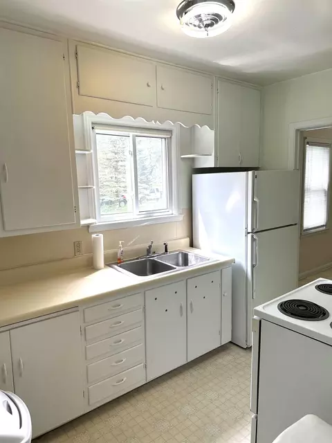 2373 Utley, Flint, MI 48532 photo 4