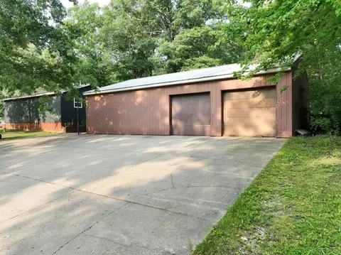 670 Lone Pne, Harrison, MI 48625 photo 27