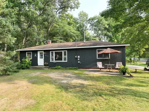 670 Lone Pne, Harrison, MI 48625