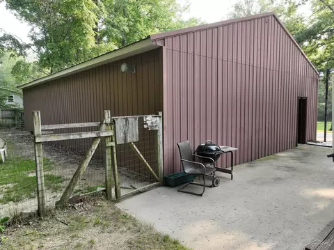 670 Lone Pne, Harrison, MI 48625 photo 10