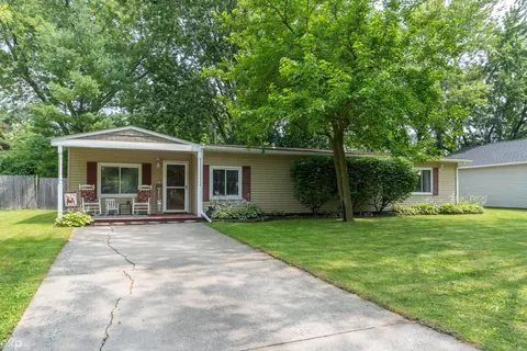 6171 Springdale, Grand Blanc, MI 48439