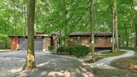 1633 Short, Saginaw, MI 48609