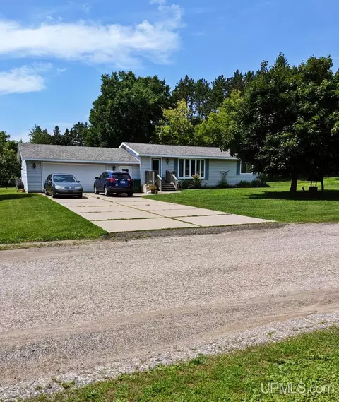 561 College, Quinnesec, MI 49876