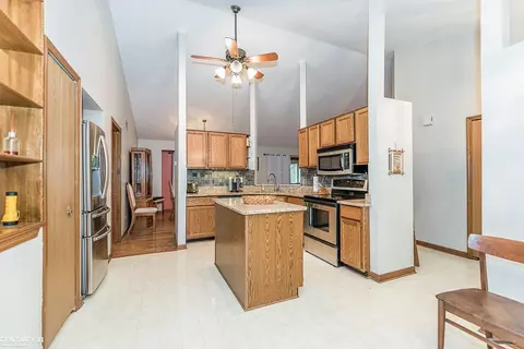 46865 Fox Run, Macomb, MI 48044 photo 5