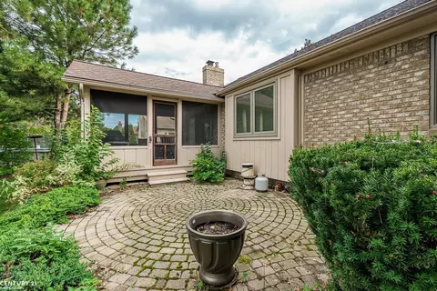 46865 Fox Run, Macomb, MI 48044 photo 33