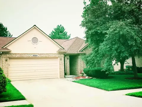 46865 Fox Run, Macomb, MI 48044