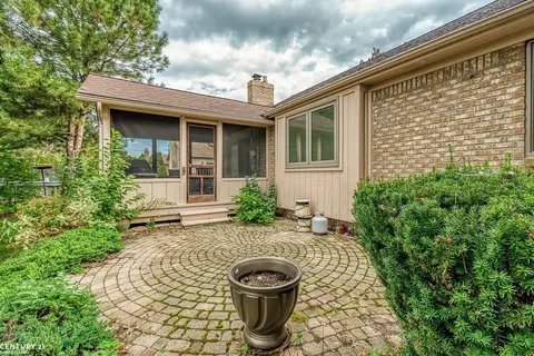 46865 Fox Run, Macomb, MI 48044 photo 34