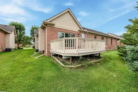 22589 Cass, Macomb, MI 48042 photo 31