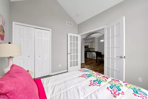 22589 Cass, Macomb, MI 48042 photo 8