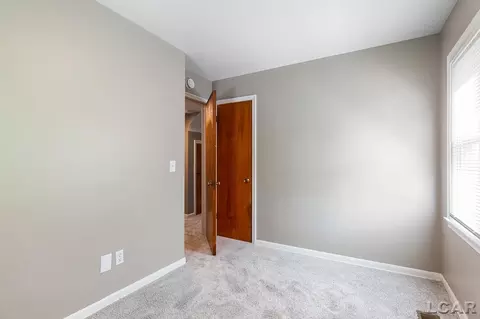 670 Lenawee, Adrian, MI 49221 photo 17