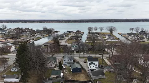 View/Area - 1813 St Clair Riv, Algonac, MI 48001 photo 1 of 10