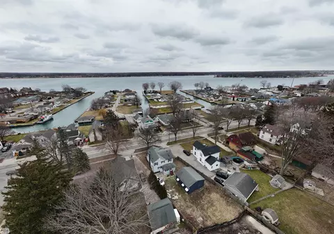 View/Area - 1813 St Clair Riv, Algonac, MI 48001 photo 9 of 10