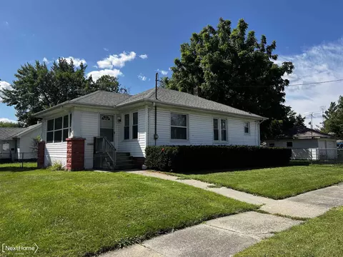 3202 Clairmont, Flint, MI 48503