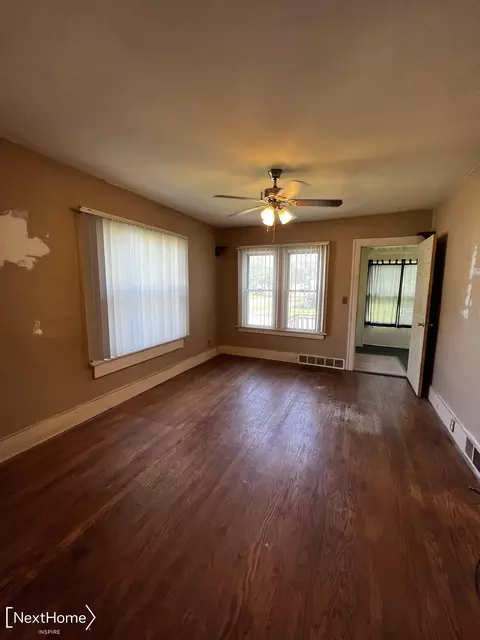 3202 Clairmont, Flint, MI 48503 photo 6