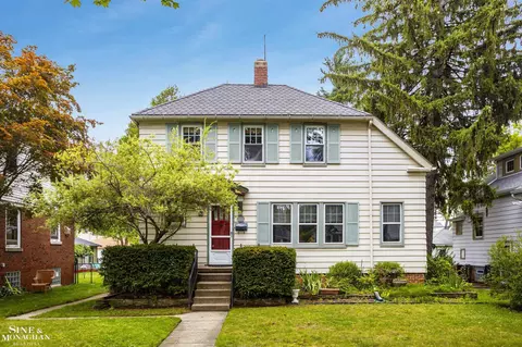 22848 Nona, Dearborn, MI 48124