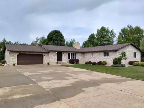 N16907 Eustis, Bark River, MI 49807