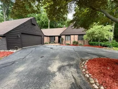 12141 Sanders, Freeland, MI 48623