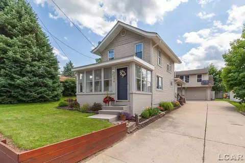 204 Elm, Brooklyn, MI 49230 photo 2