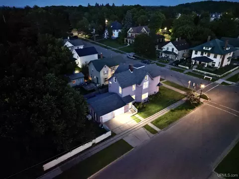 303 E Case, Negaunee, MI 49866 photo 60