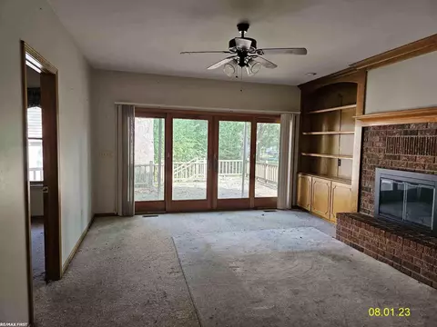 730 N 6th, Saint Clair, MI 48079 photo 8