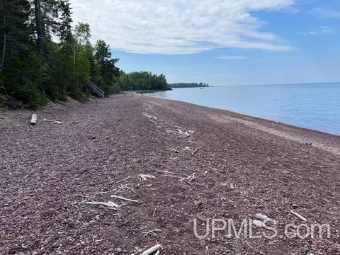 Parcel 10 Seven Mile Point, Allouez, MI 49805
