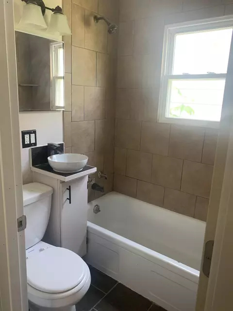 917 Stocker, Flint, MI 48503 photo 11