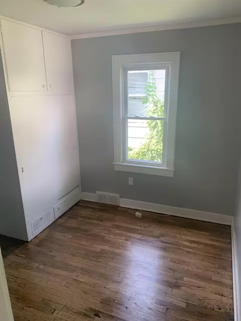 917 Stocker, Flint, MI 48503 photo 13
