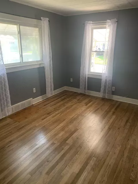 917 Stocker, Flint, MI 48503 photo 5