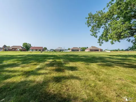 2686 S Custer, Monroe, MI 48161 photo 35