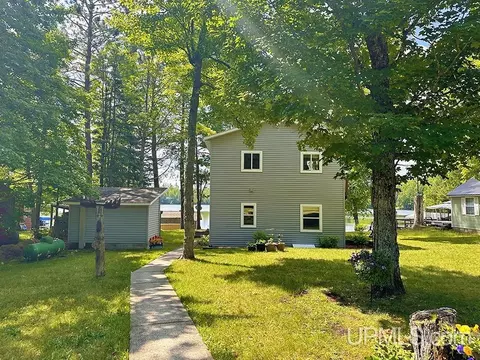 1163 N Arfelin, Michigamme, MI 49861