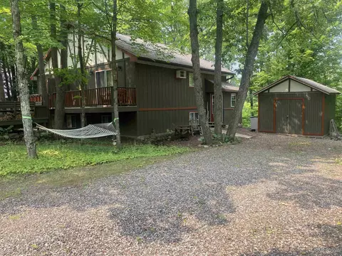 6174 E Snowstrasse, Ironwood, MI 49911