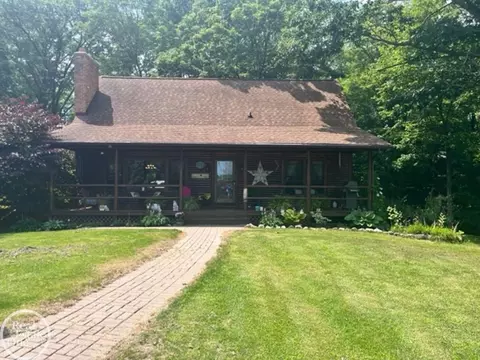5631 Log Cabin, Clyde, MI 48049