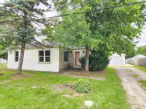 2689 2 Mile, Bay City, MI 48706