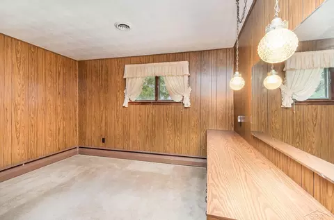 4640 E Laporte, Freeland, MI 48623 photo 10