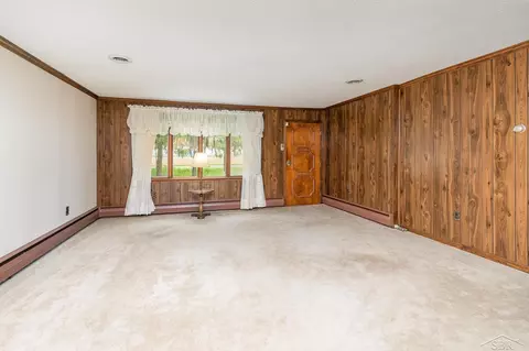 4640 E Laporte, Freeland, MI 48623 photo 4