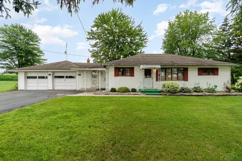 4640 E Laporte, Freeland, MI 48623 photo 18