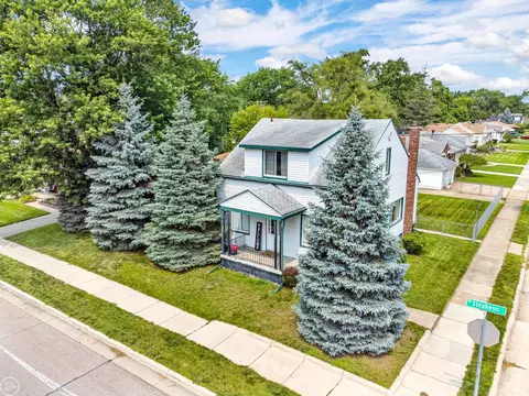 15151 Stephens, Eastpointe, MI 48021
